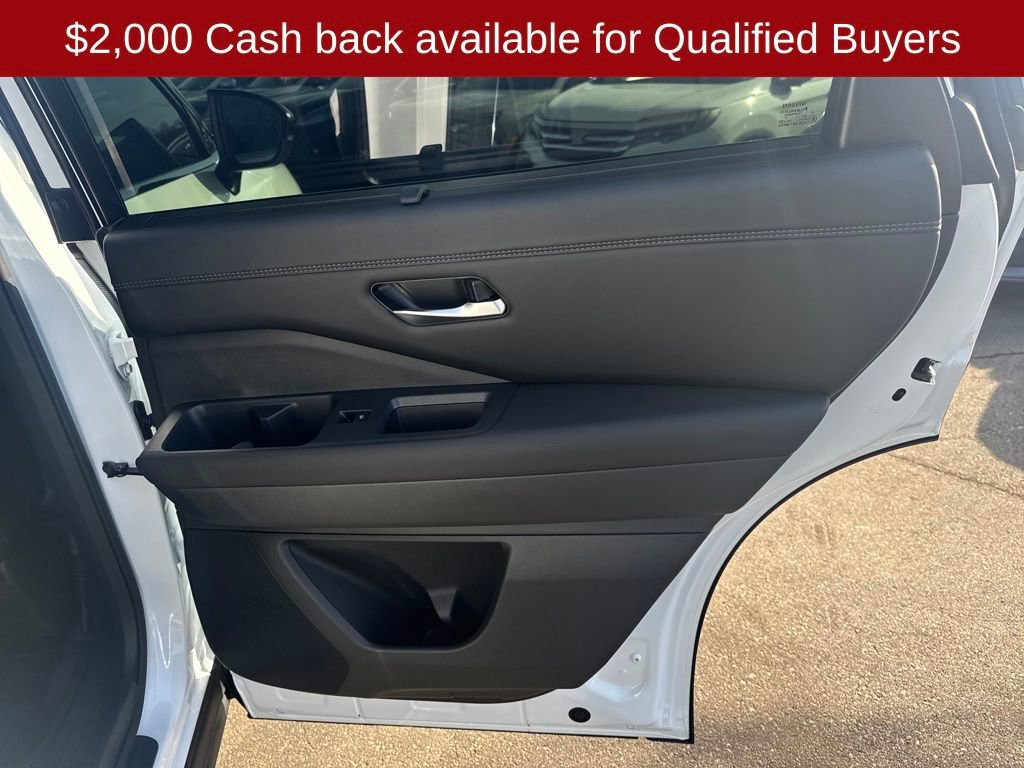 New 2026 Nissan Pathfinder Platinum image 42