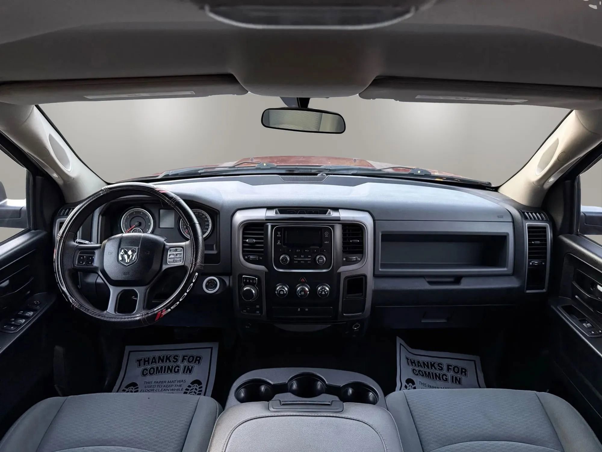 Used 2017 RAM 1500 Express AWD/4WD image 23