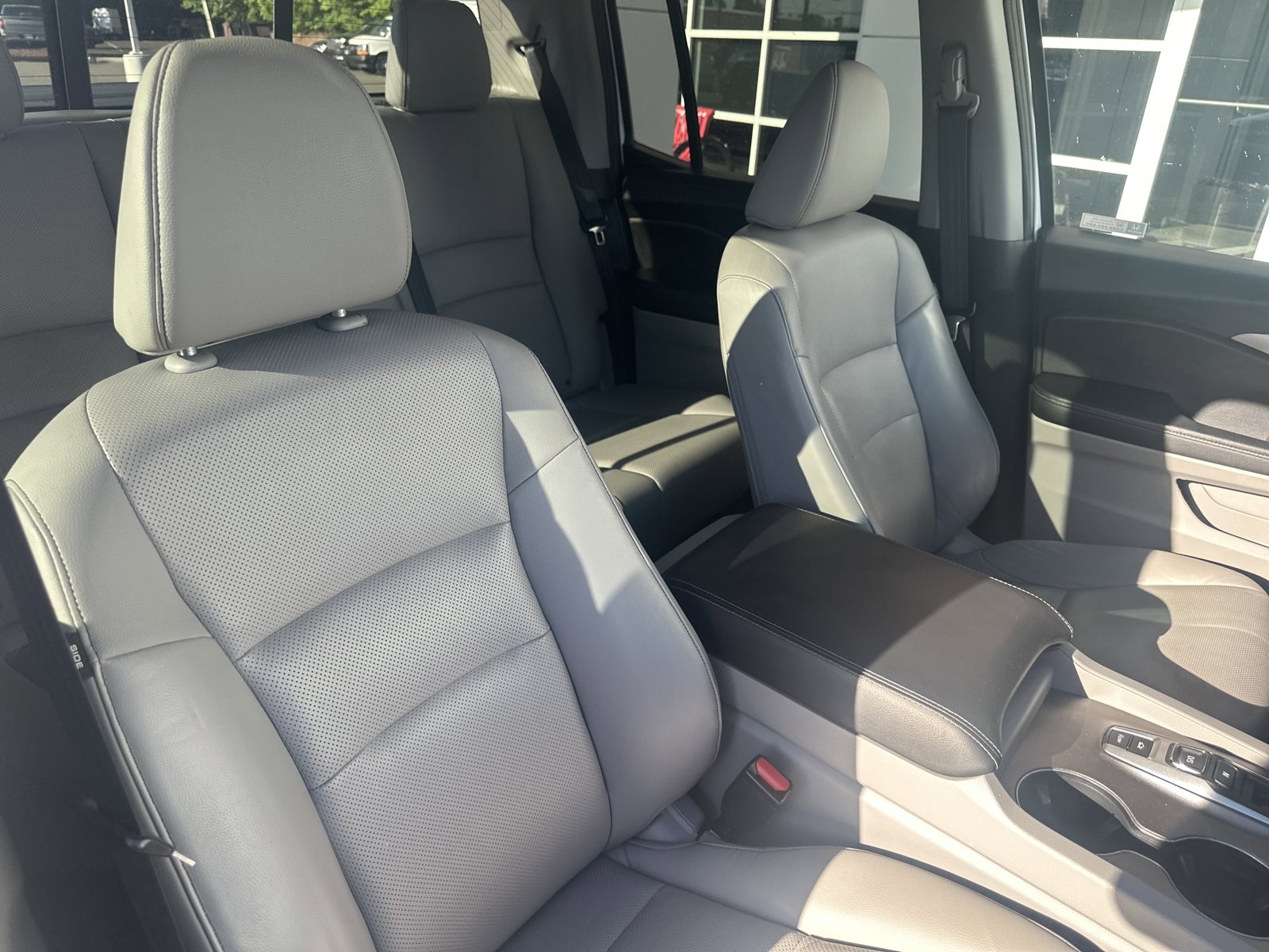 Used 2024 Honda Ridgeline RTL image 33