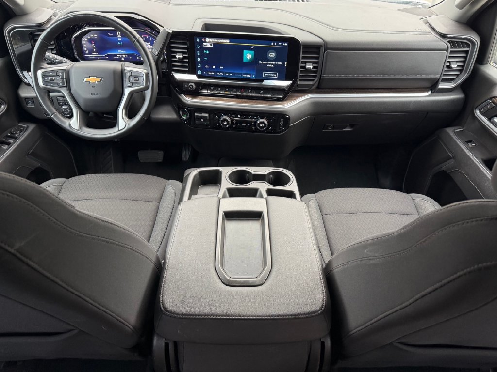 Used 2025 Chevrolet Silverado 3500 LT w/ Safety Package AWD/4WD image 20