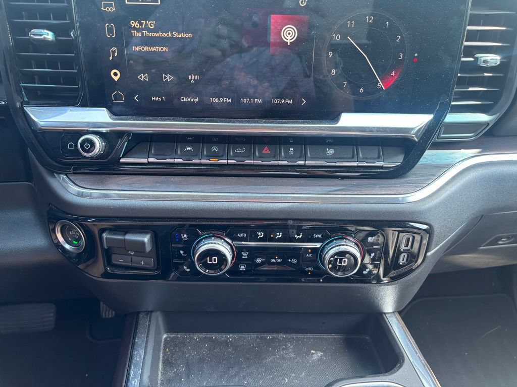 Used 2025 GMC Sierra 1500 SLT w/ SLT Premium Package AWD/4WD image 30