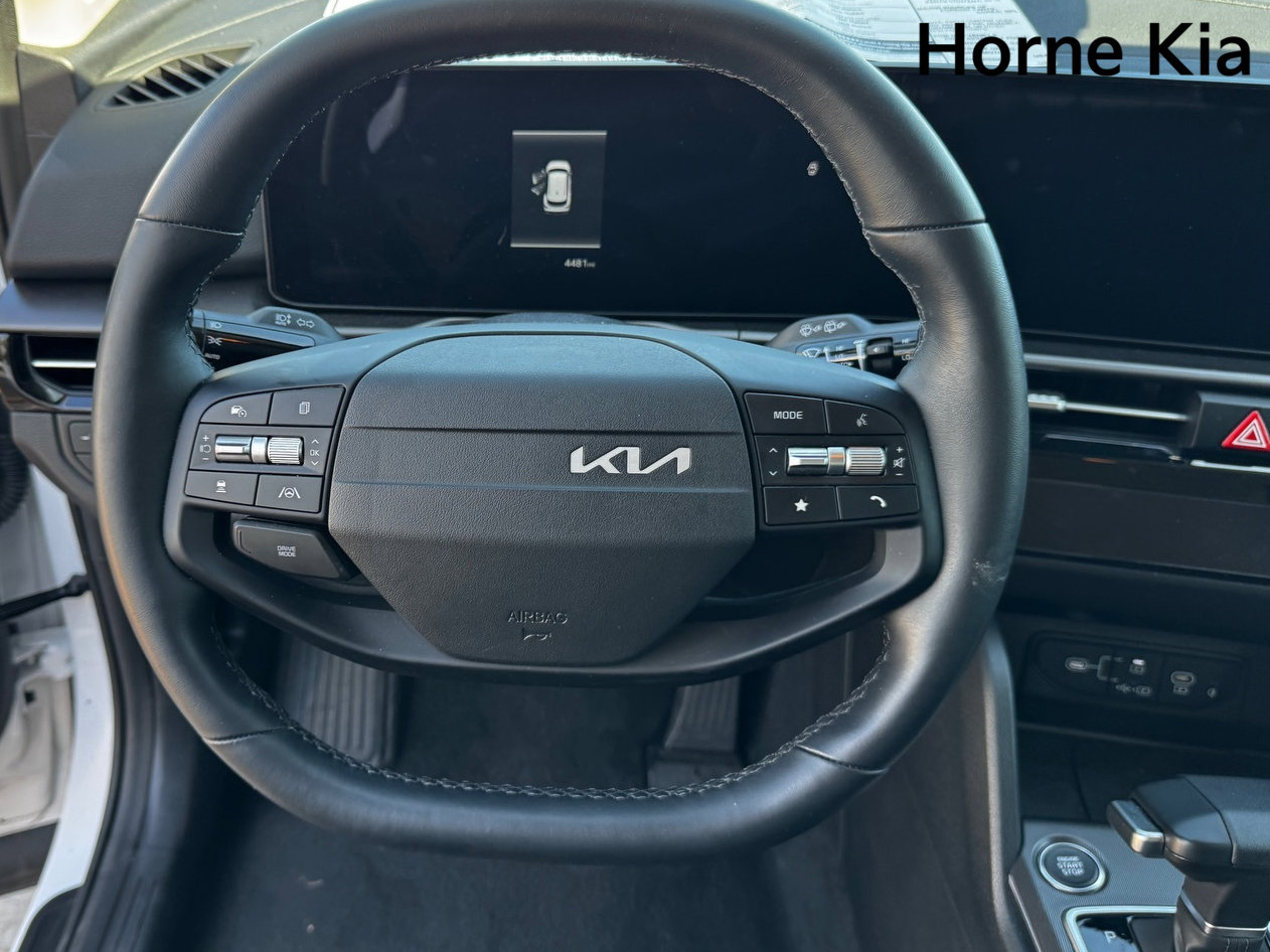 New 2026 Kia Sportage EX FWD image 14