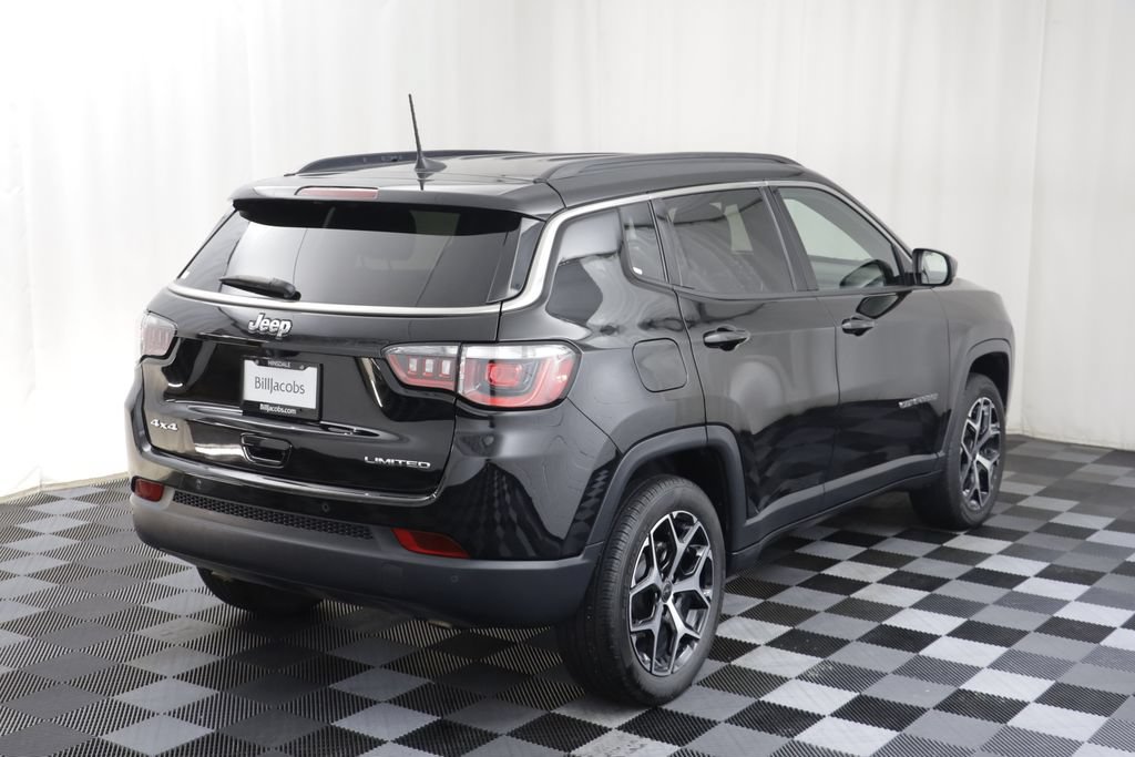 Used 2025 Jeep Compass Limited AWD/4WD image 18
