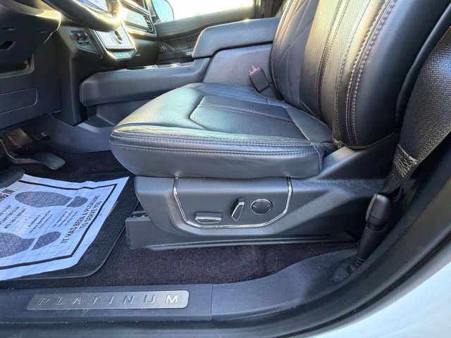 Used 2023 Ford Expedition Max Platinum AWD/4WD image 9
