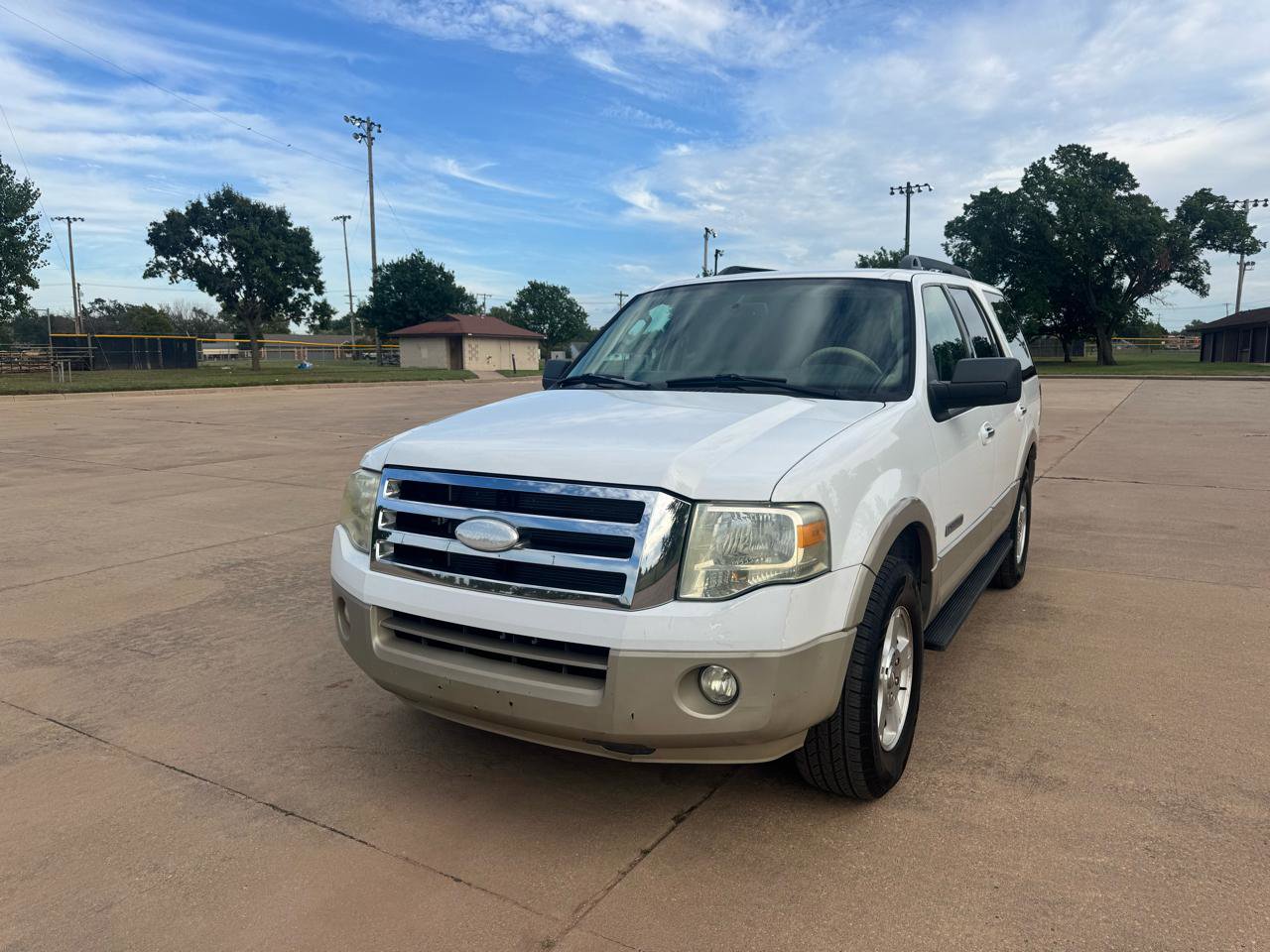 Used 2007 Ford Expedition Eddie Bauer RWD image 4