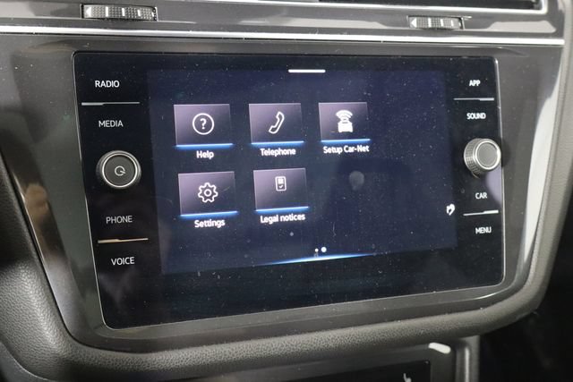 Used 2023 Volkswagen Tiguan SE R-Line FWD image 25