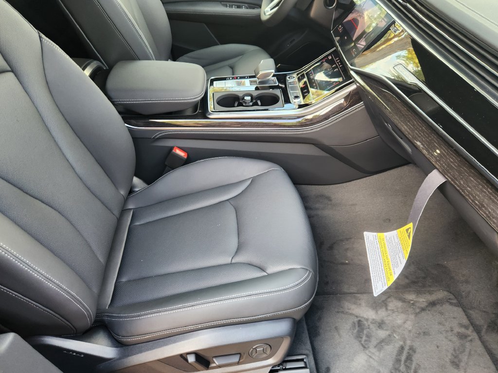 New 2027 Audi Q8 Premium Plus AWD/4WD image 15