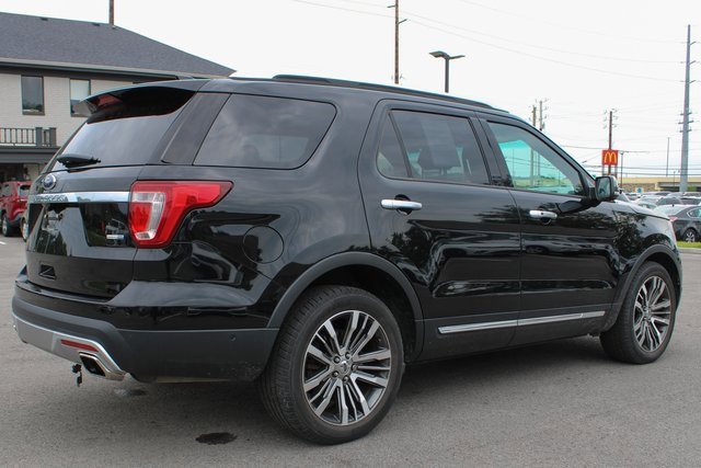 Used 2017 Ford Explorer Platinum image 53