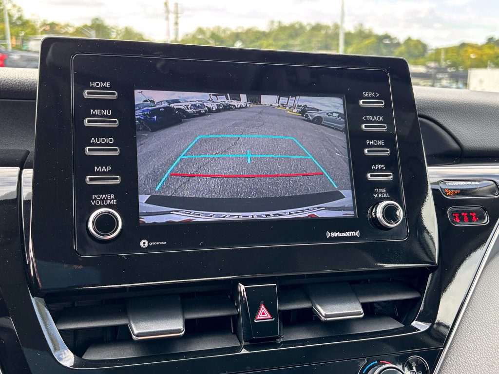 Used 2024 Toyota Camry SE FWD image 28