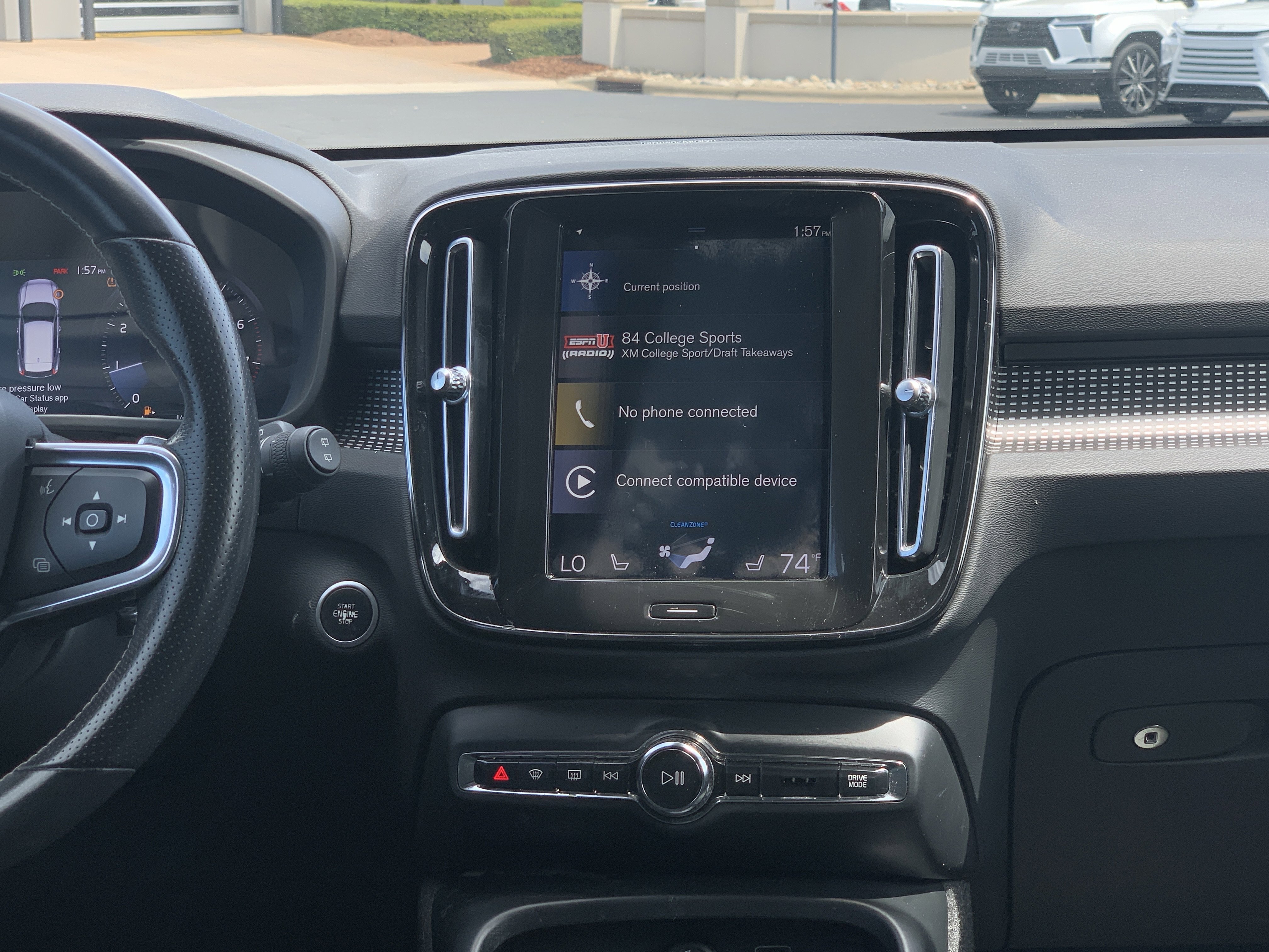 Used 2019 Volvo XC40 T5 R-Design AWD/4WD image 24