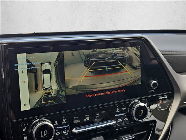 New 2026 Toyota Highlander Limited AWD/4WD image 13