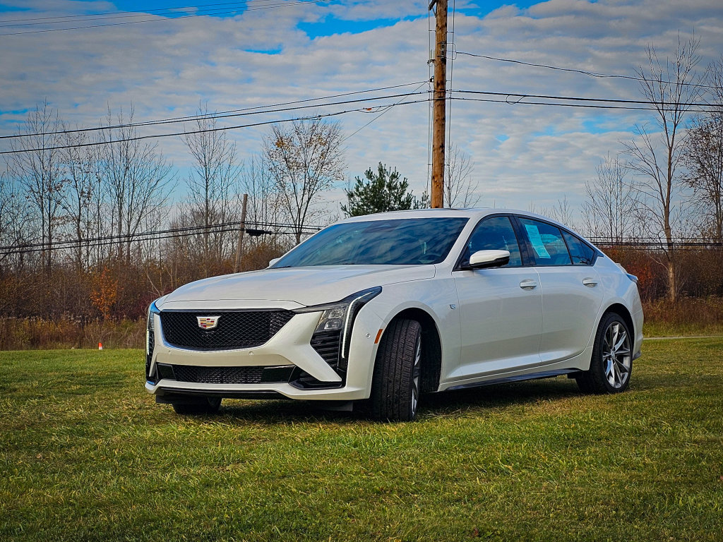 Used 2025 Cadillac CT5 Sport AWD/4WD image 8