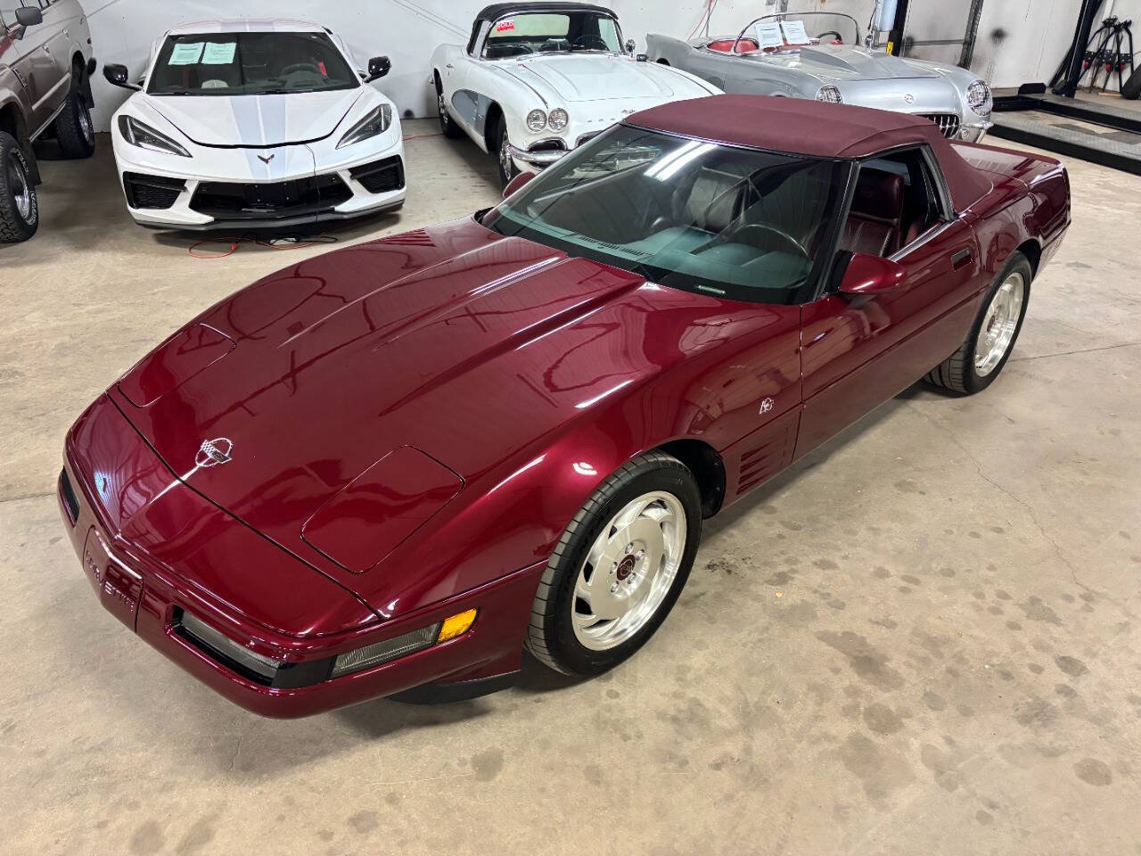Used 1993 Chevrolet Corvette Convertible RWD image 17
