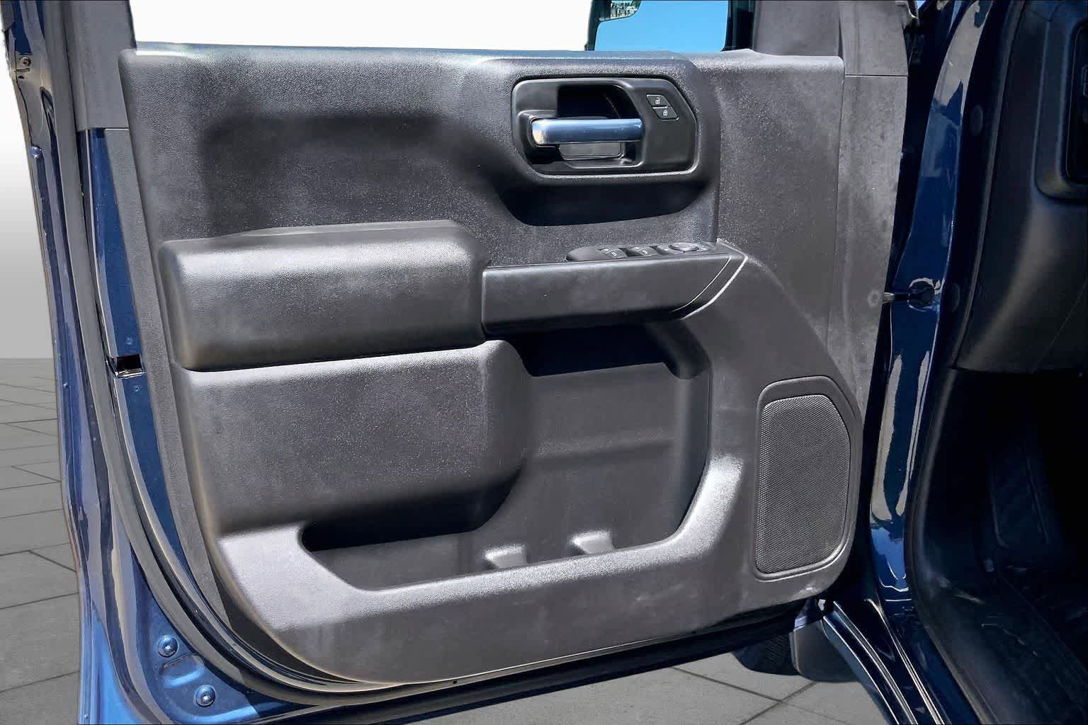 Used 2021 Chevrolet Silverado 1500 Custom RWD image 21