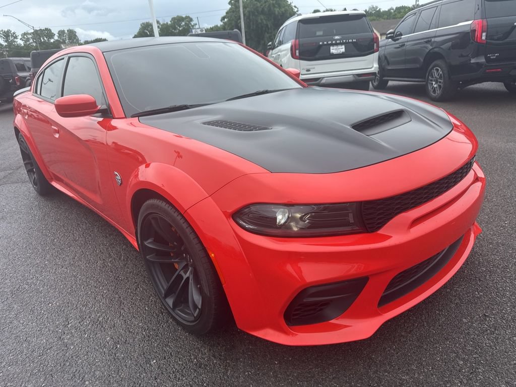 Used 2022 Dodge Charger SRT Hellcat w/ Carbon/Suede Interior Package RWD image 6