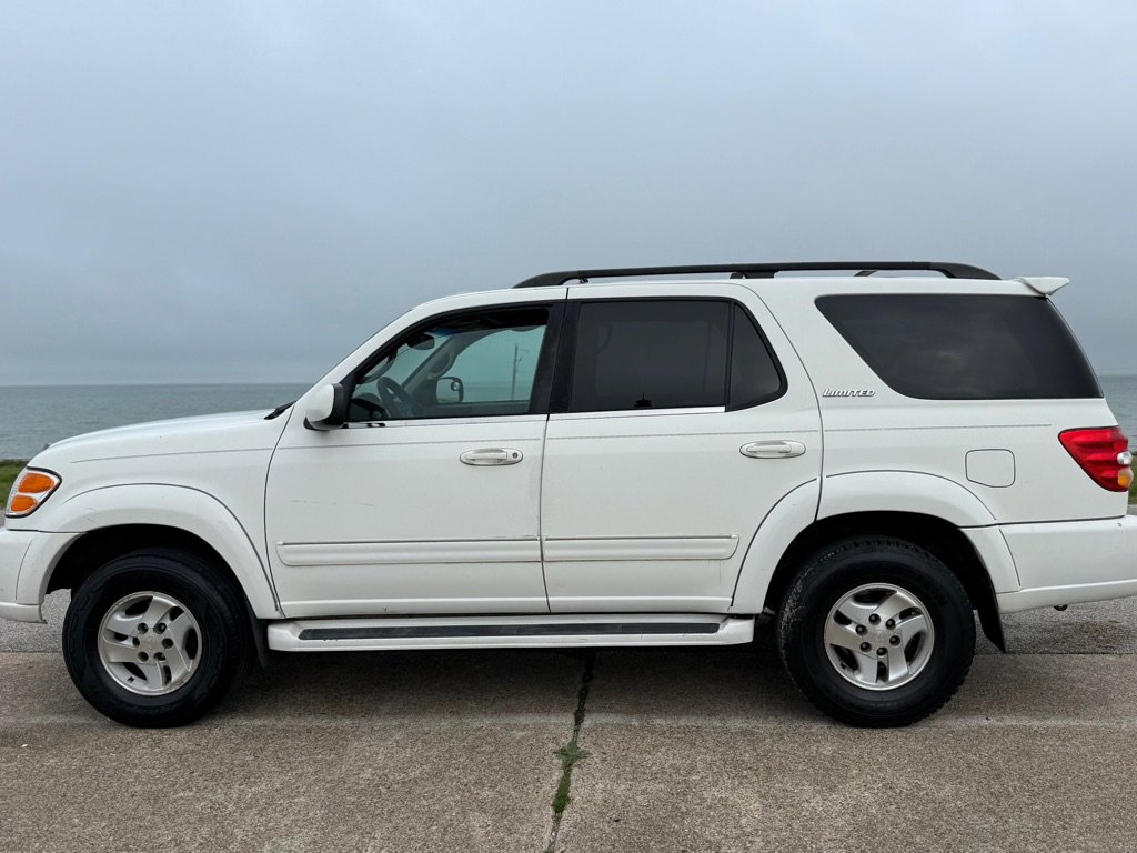 Used 2002 Toyota Sequoia Limited RWD image 8