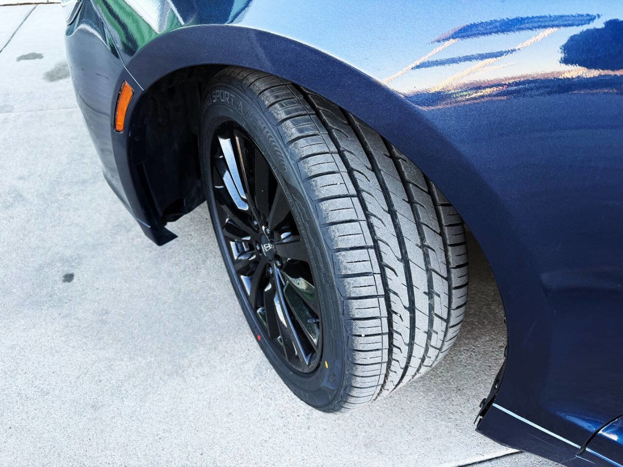 Used 2017 Lincoln MKZ Premiere image 53