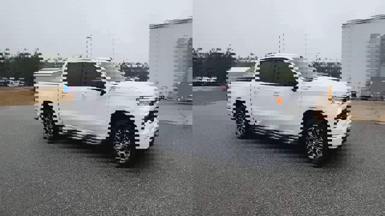 Used 2024 Chevrolet Silverado 1500 RST image 2