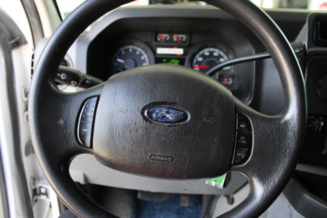 Used 2012 Ford E-150 and Econoline 150 w/ Commercial Cargo Van Pkg RWD image 8