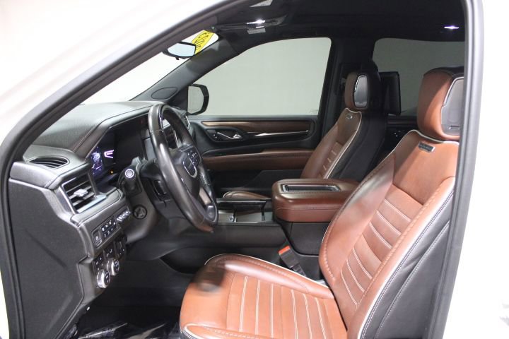 Used 2023 GMC Yukon Denali Ultimate image 21
