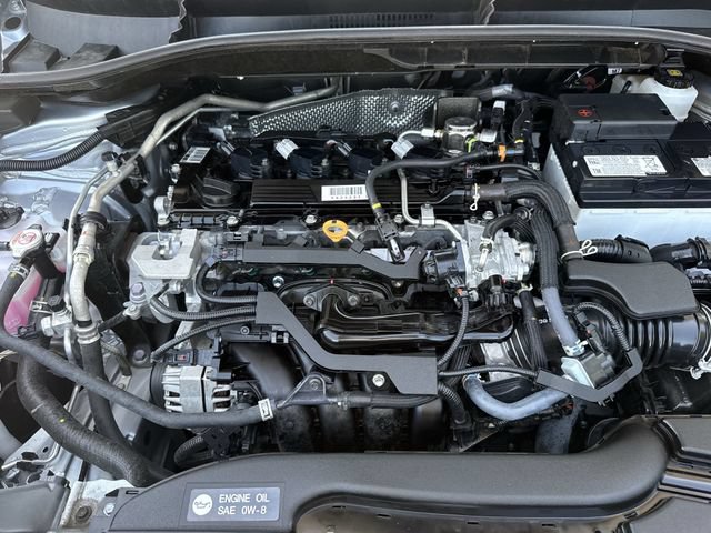 Used 2026 Toyota Corolla Cross XLE FWD image 32