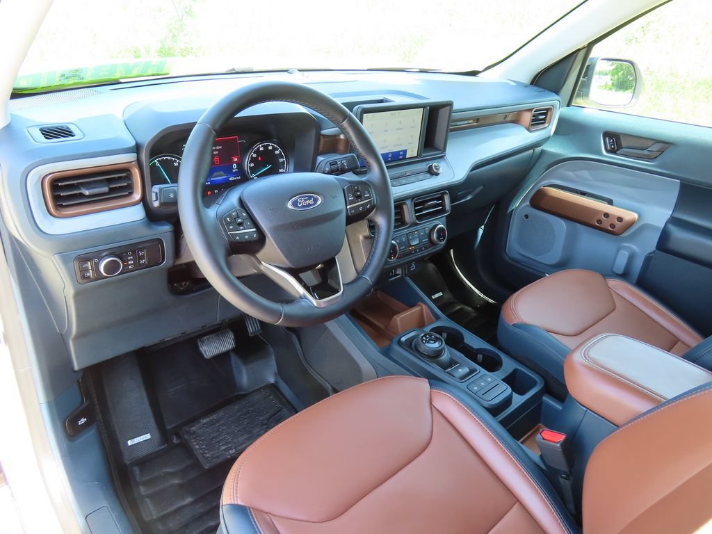 Used 2024 Ford Maverick Lariat FWD image 29
