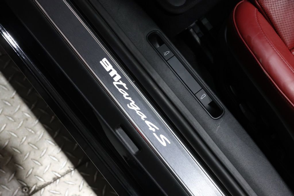 Used 2021 Porsche 911 Targa 4S image 17