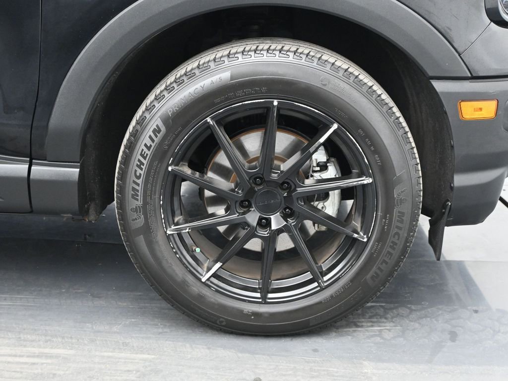 Used 2023 Ford Bronco Sport Outer Banks w/ Tech Package image 24