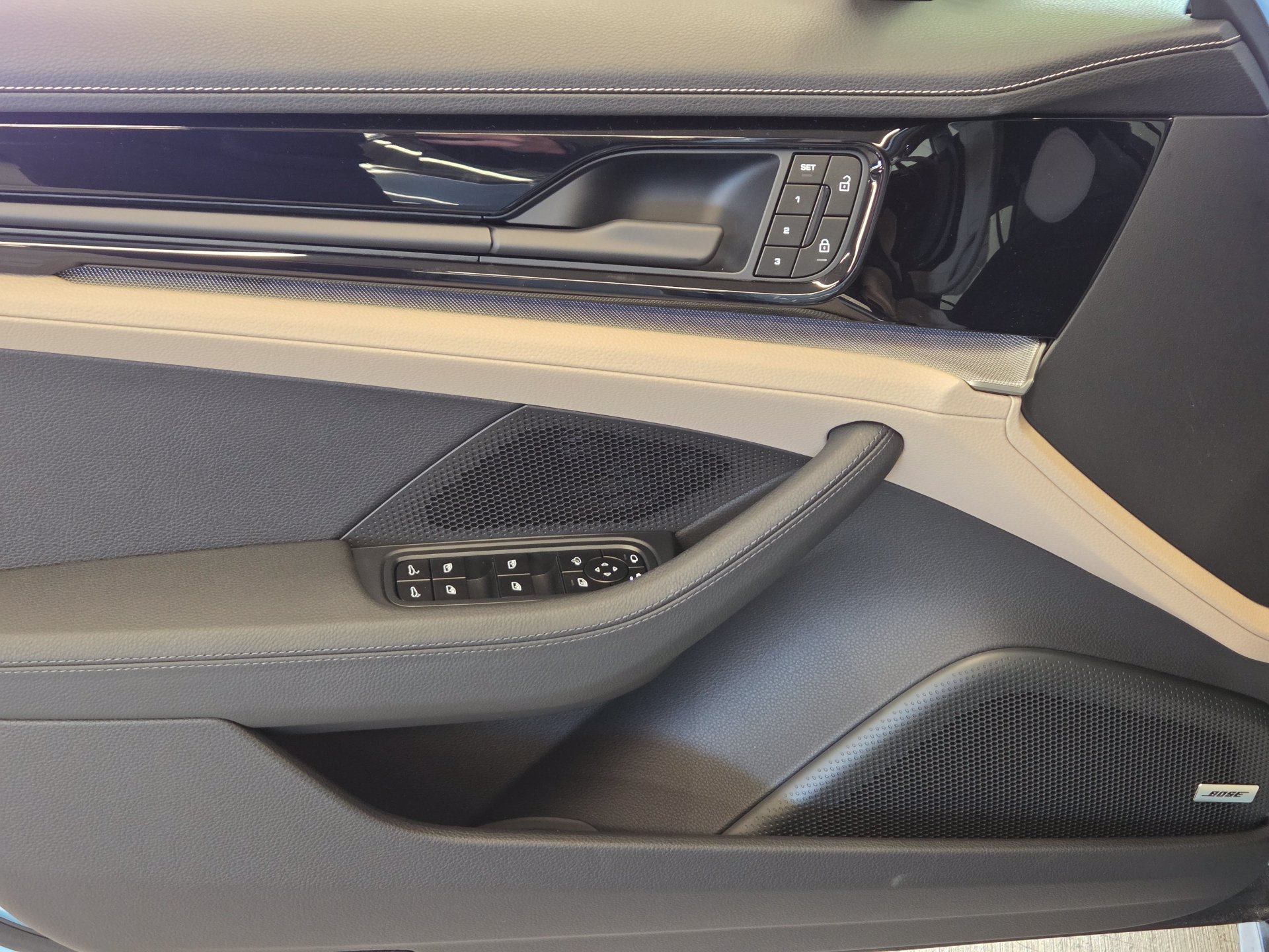 New 2026 Porsche Panamera RWD image 14