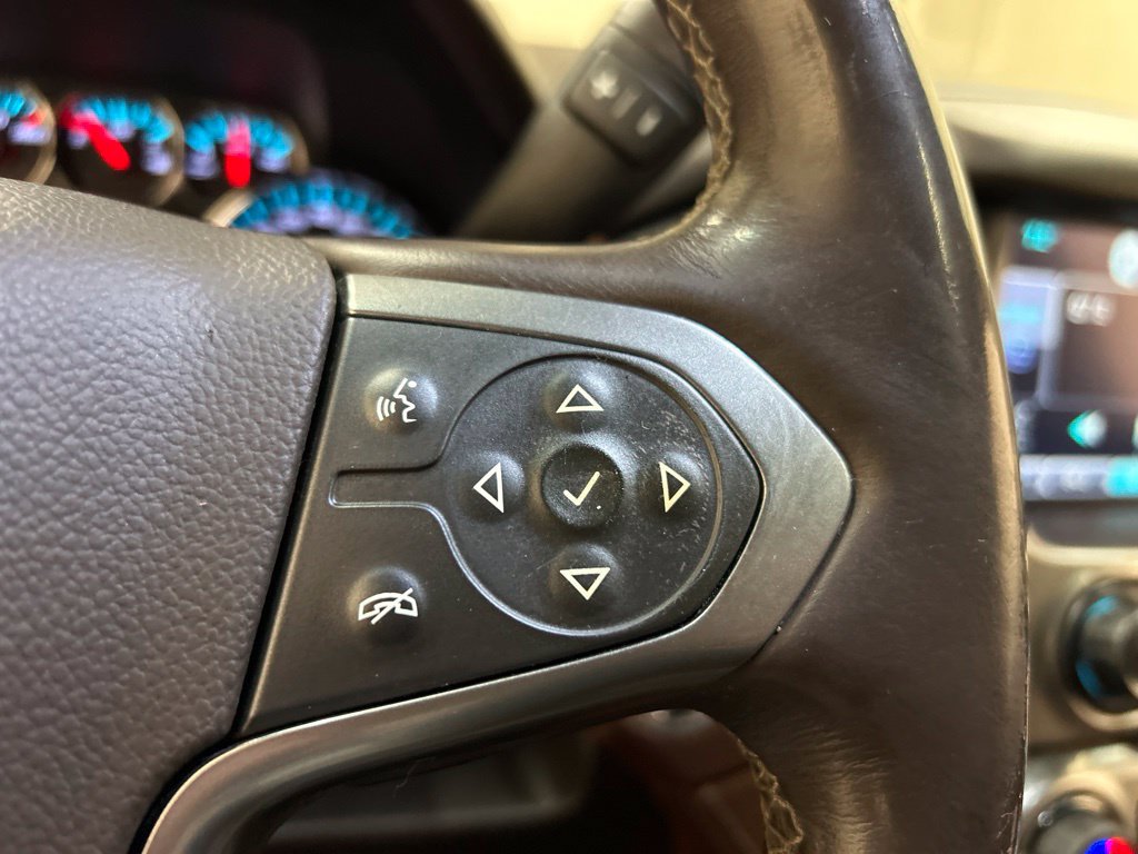 Used 2015 Chevrolet Tahoe LTZ AWD/4WD image 27