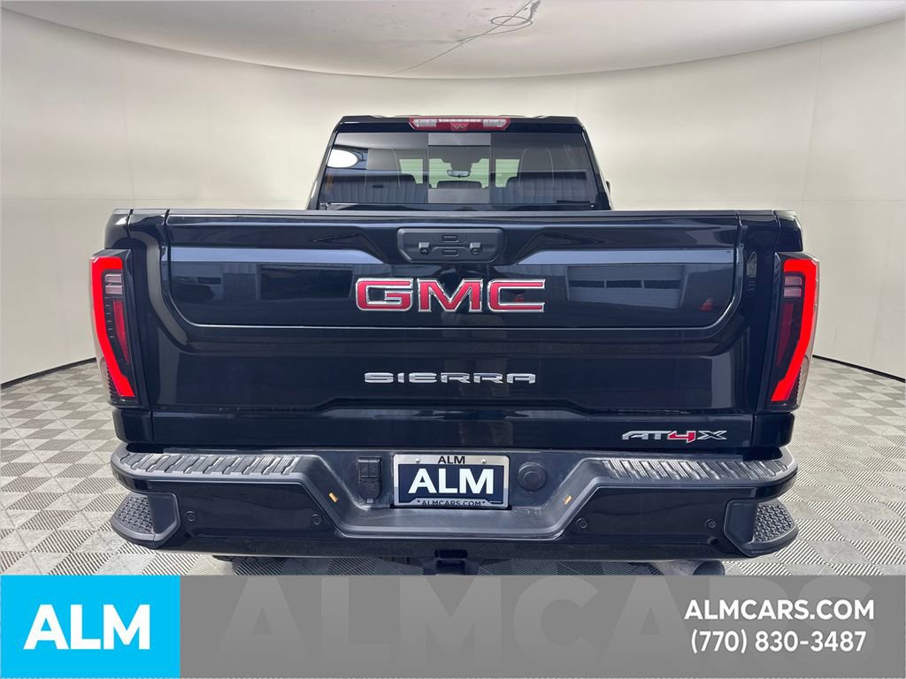 Used 2025 GMC Sierra 2500 AT4X image 6