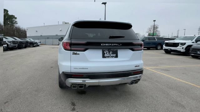 New 2026 GMC Acadia Denali w/ Super Cruise Package image 7