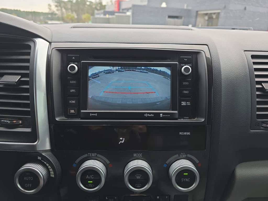 Used 2019 Toyota Sequoia Platinum image 28