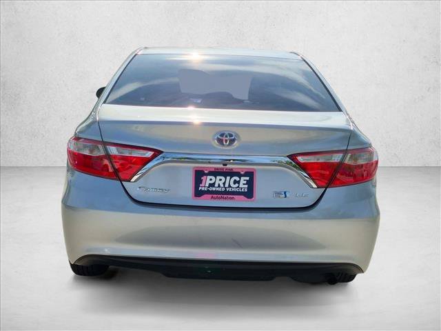 Used 2017 Toyota Camry LE FWD image 6