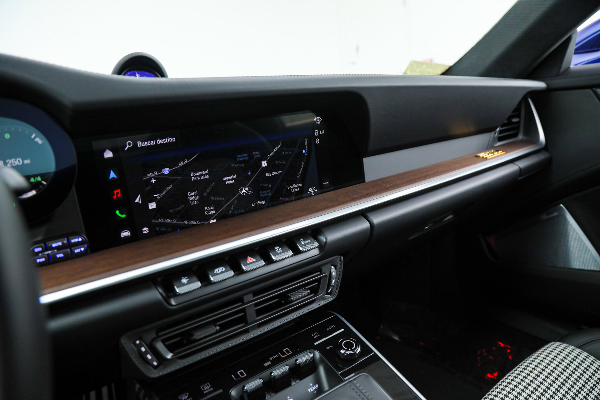 Used 2023 Porsche 911 Sport Classic image 29