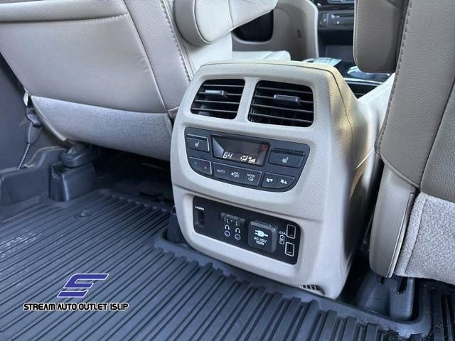 Used 2022 Honda Pilot Touring image 23