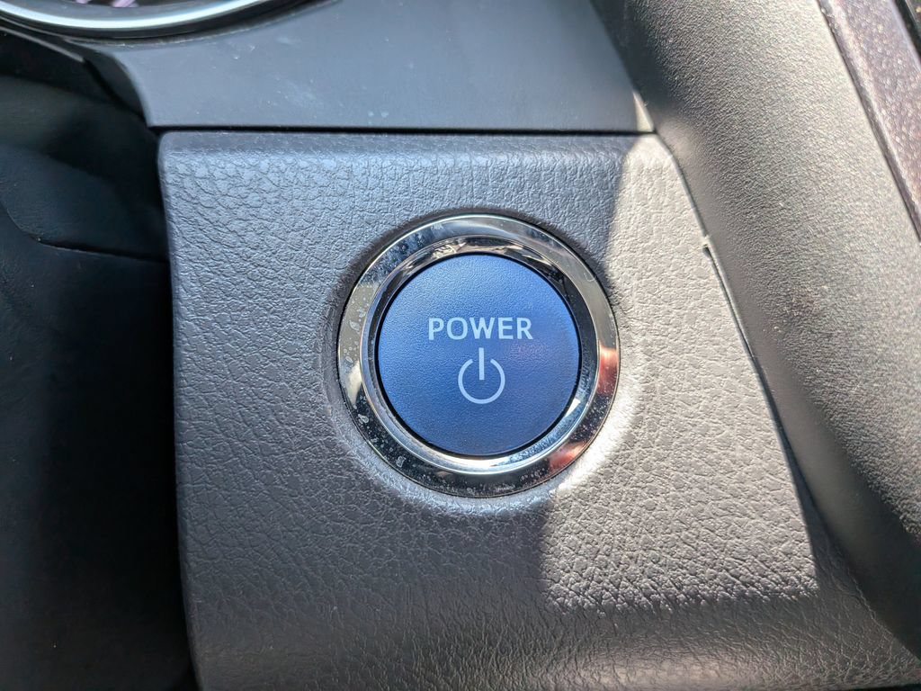 Used 2023 Toyota Camry LE FWD image 18