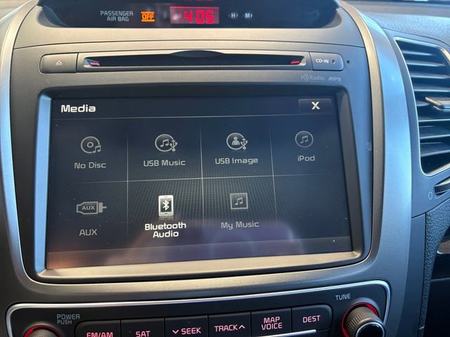 Used 2015 Kia Sorento SX image 28