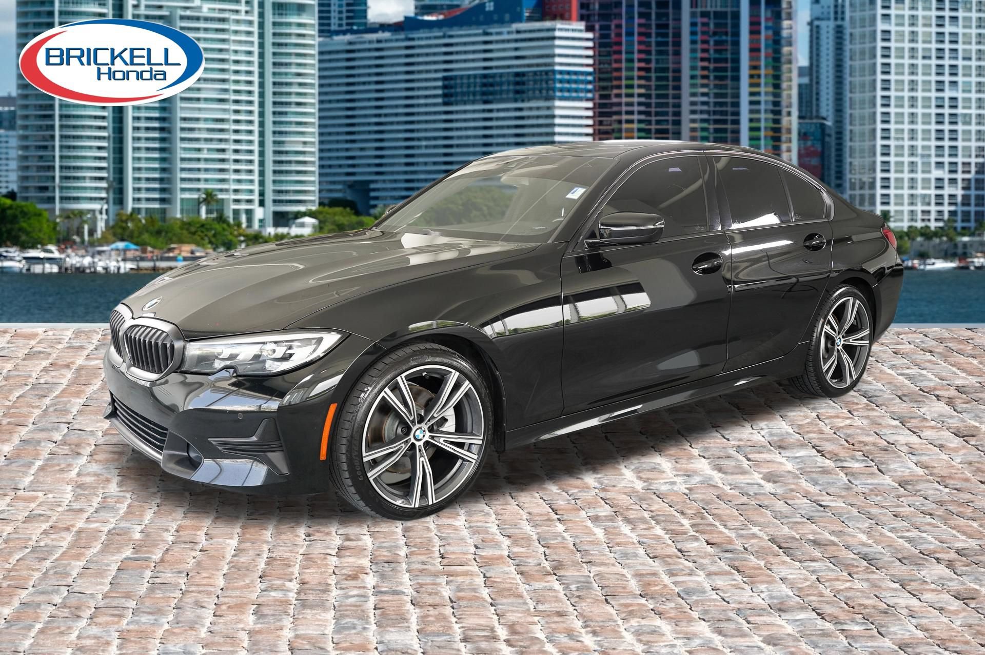 Used 2020 BMW 330i Sedan w/ Driving Assistance Package RWD image 3