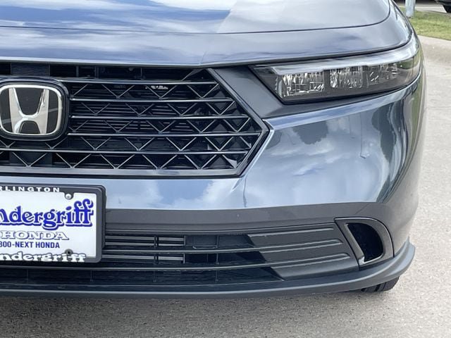 Used 2026 Honda Accord SE image 7