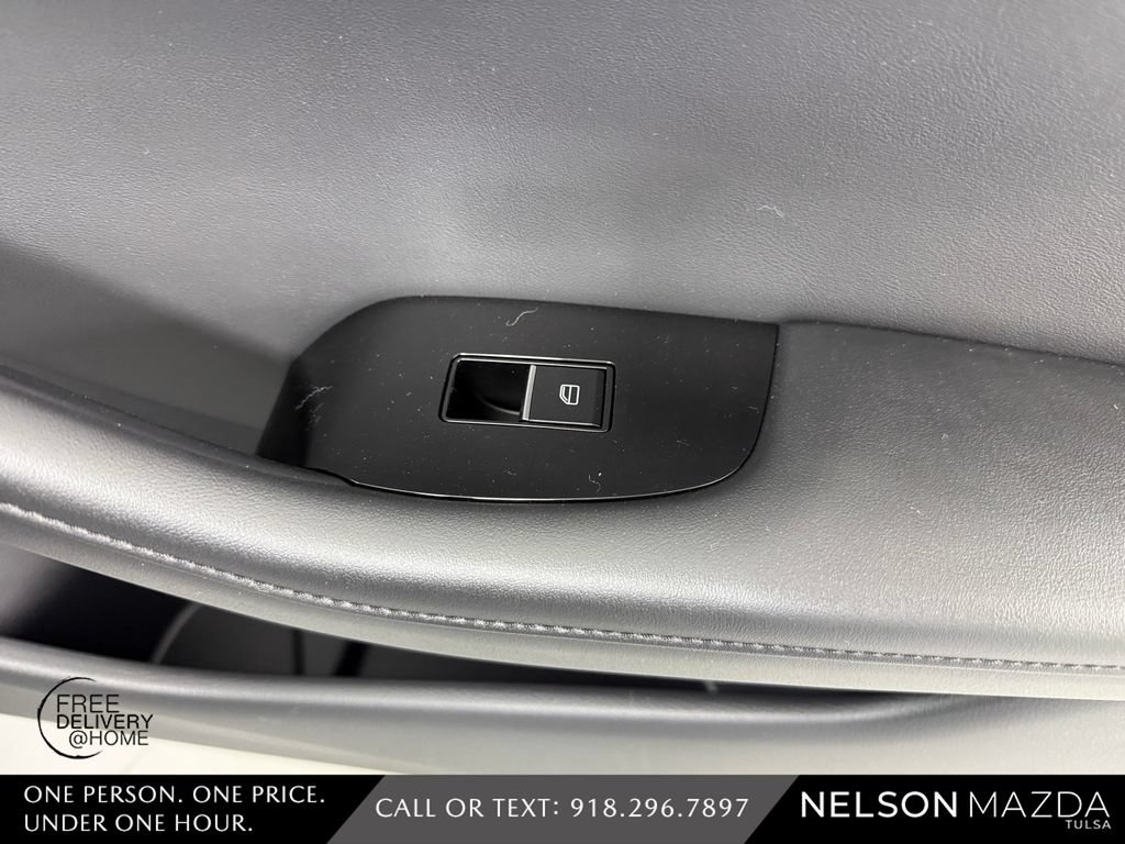 New 2026 MAZDA MAZDA3 Hatchback w/Premium Plus Pkg AWD/4WD image 50