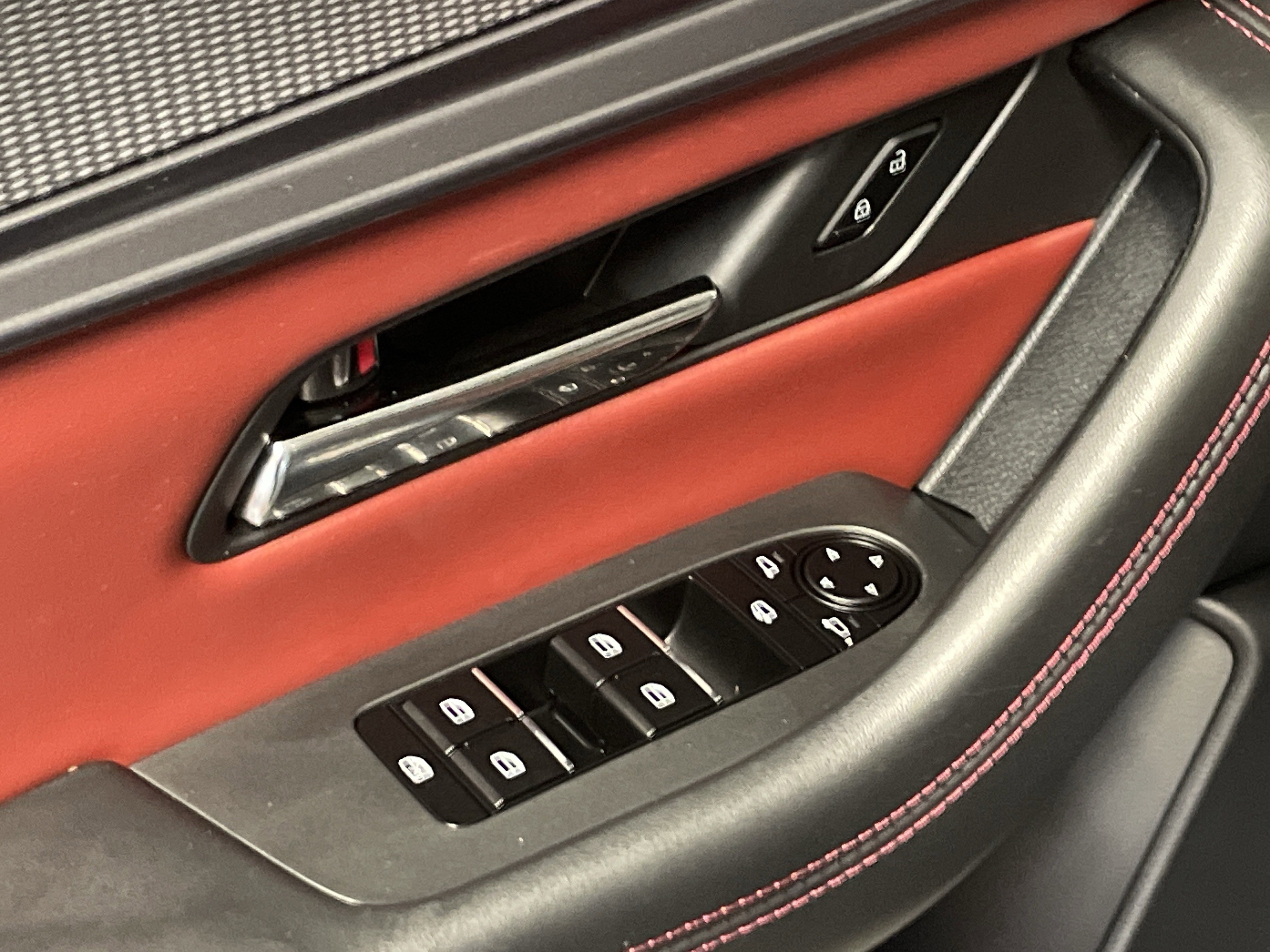 Used 2025 MAZDA CX-70 3.3 Turbo S w/ Premium Package image 15