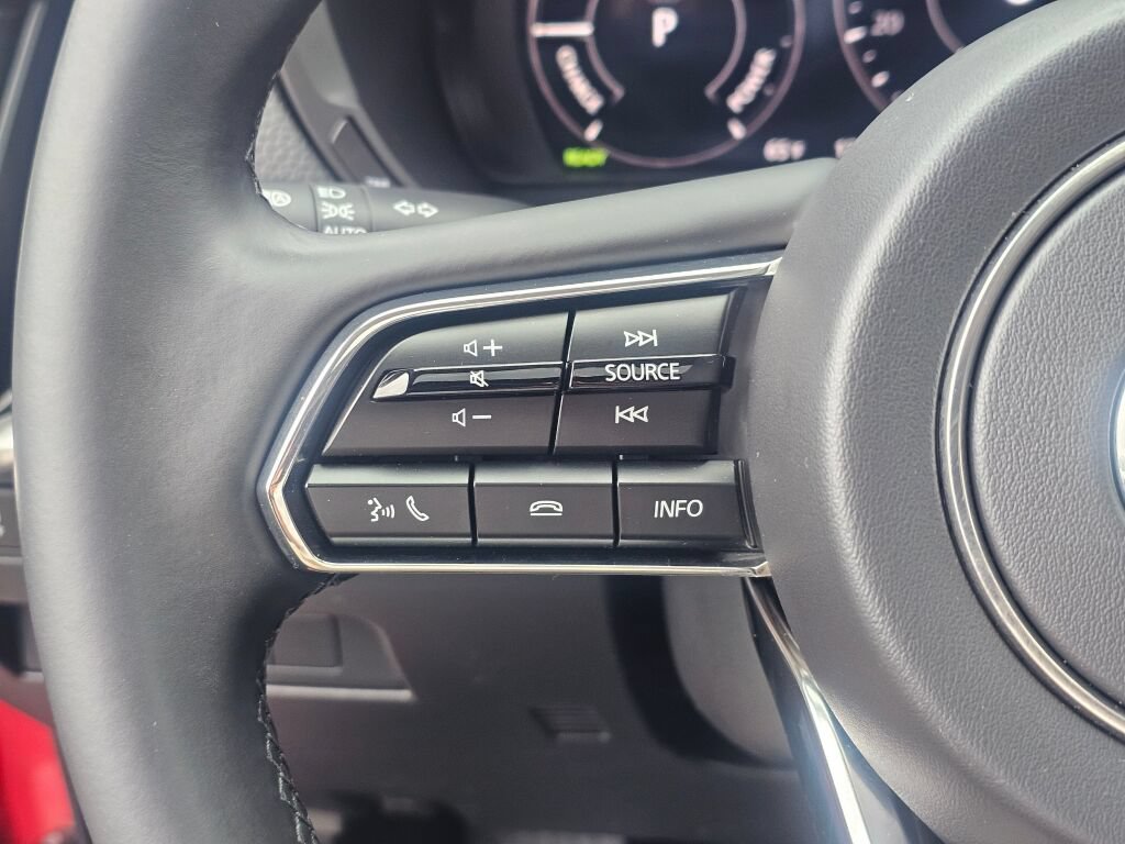Certified 2024 MAZDA CX-90 Plug-In Hybrid w/ Preferred AWD/4WD image 39