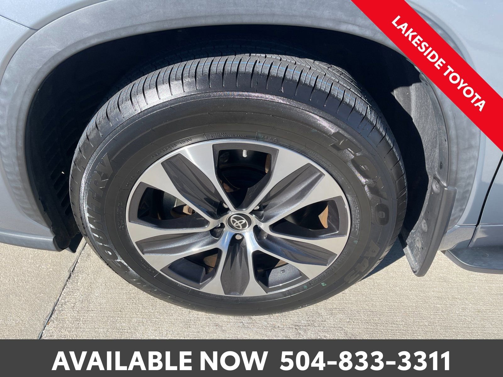 Used 2021 Toyota Highlander XLE image 10