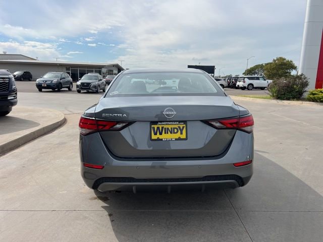 Used 2025 Nissan Sentra S image 6