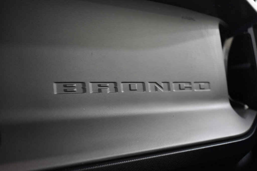 Used 2023 Ford Bronco Outer Banks AWD/4WD image 31