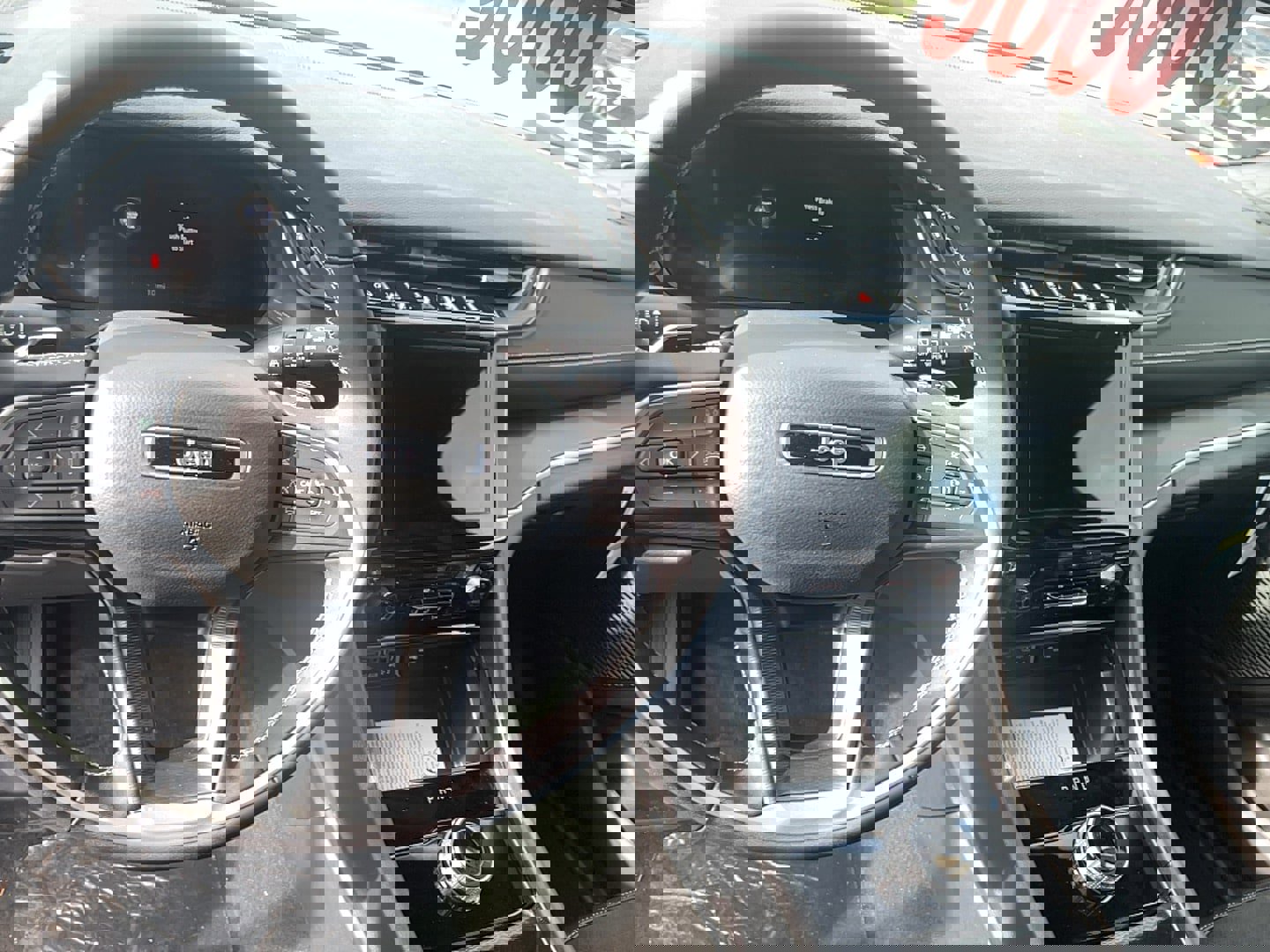 New 2025 Jeep Grand Cherokee L Altitude image 13