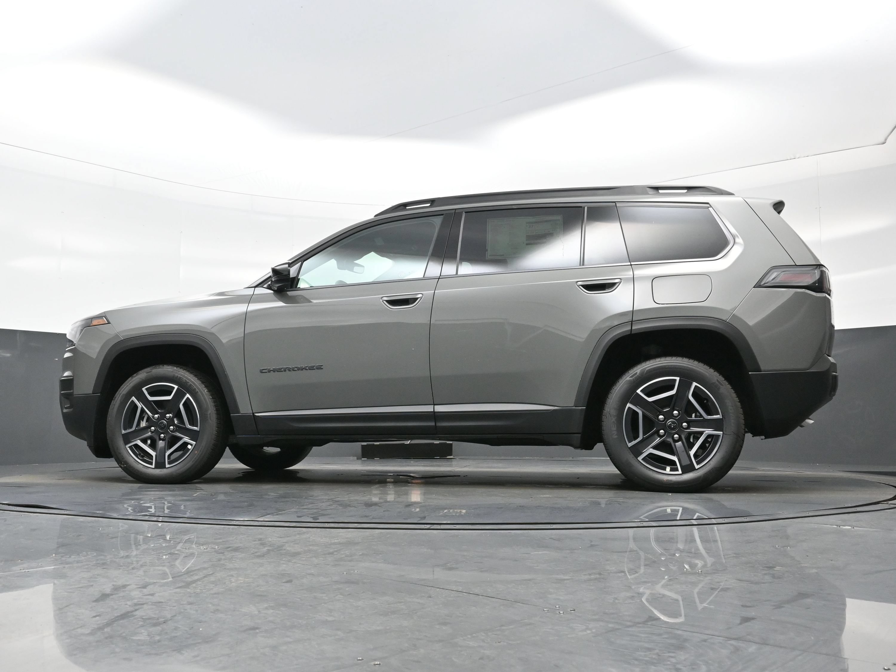 New 2026 Jeep Cherokee Limited AWD/4WD image 15