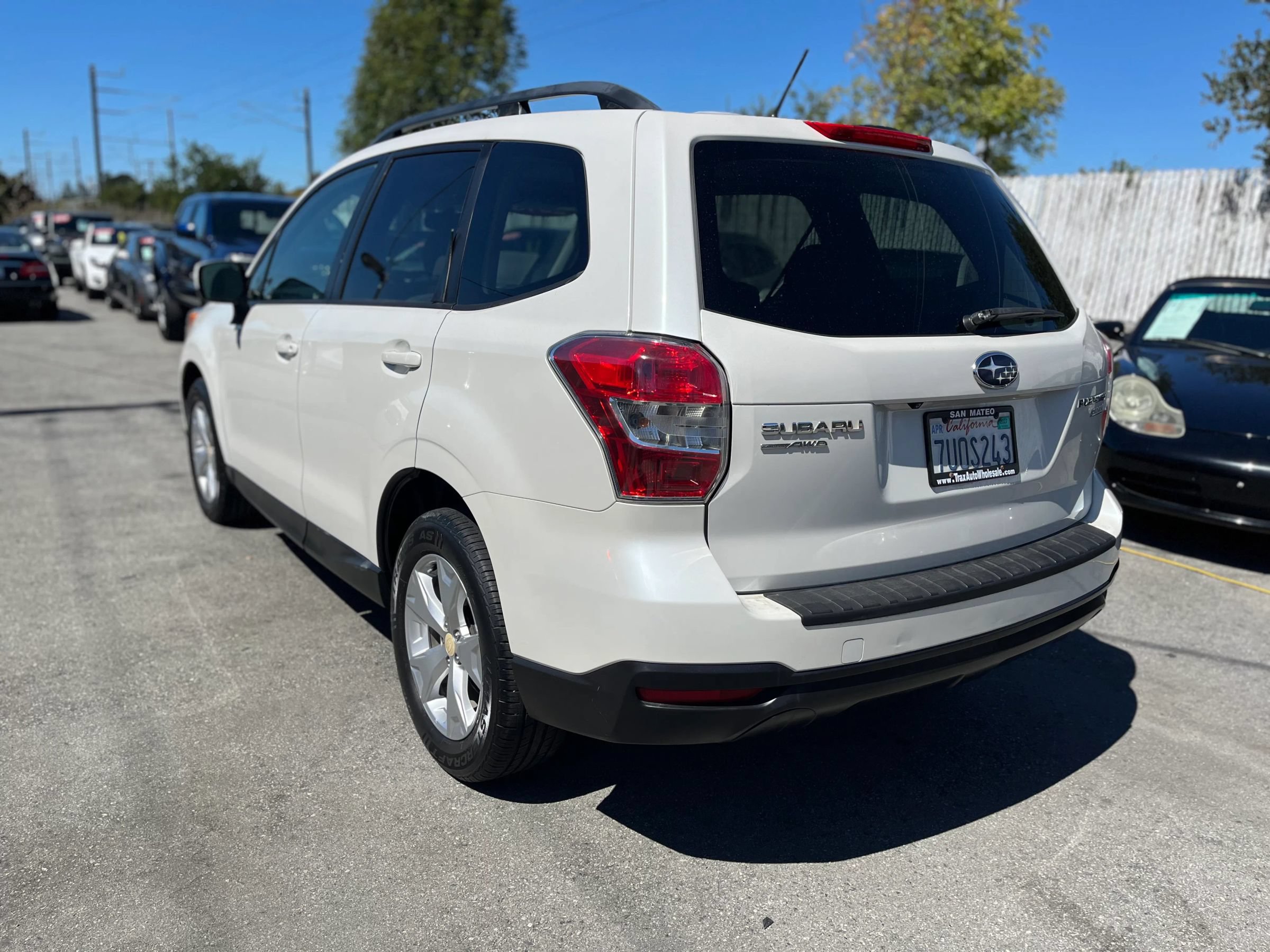 Used 2015 Subaru Forester 2.5i Premium w/ Popular Package #2 AWD/4WD image 7