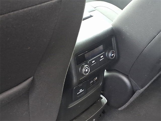 Used 2023 GMC Acadia SLE w/ Driver Convenience Package image 26